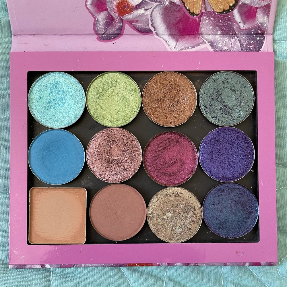 Stunning Single Shadows